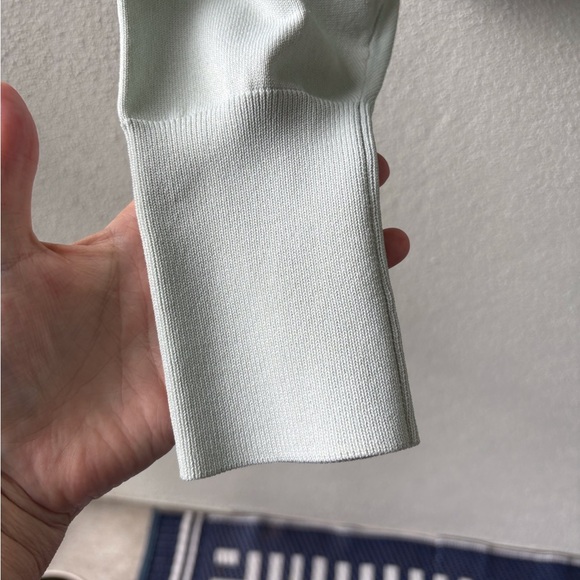 Zara Hooded Sweater Mint Green Size L Pullover Long Sleeve Ribbed Cuffs Stretch - Picture 4 of 8